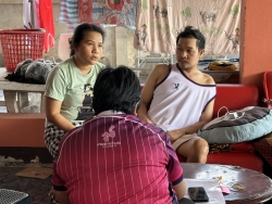 S__75309076_0.jpg - เทศบาลตำบลสันป่าตองร่วมกับสำนักงานพัฒนาสังคมและความมั่นคงของมนุษย์จังหวัดเชียงใหม่ลงพื้นที่เยี่ยมบ้านผู้พิการ ในเขตเทศบาลตำบลสันป่าตอง | https://www.sanpatong.go.th