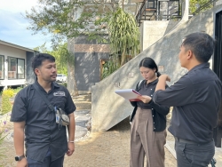 S__65994759_0.jpg - ประชาสัมพันธ์ลงพื้นที่ตรวจแนะนำให้ความรู้ด้านสุขลักษณะการประกอบกิจการ เพื่อประกอบการพิจารณาออกหนังสือรับรองการแจ้งจัดตั้งสถานที่จำหน่ายอาหารหรือสถานที่สะสมอาหาร | https://www.sanpatong.go.th