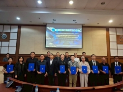 219160_0.jpg - นายกเทศมนตรีตำบลสันป่าตอง พร้อมด้วยคณะผู้บริหาร เข้าร่วมพิธีลงนามบันทึกข้อตกลงความร่วมมือ ณ มหาวิทยาลัยพายัพเชียงใหม่ | https://www.sanpatong.go.th