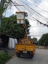 3.jpg - ซ่อมแซมไฟฟ้าสาธารณะ ภายในเขตเทศบาลตำบลสันป่าตอง | https://www.sanpatong.go.th
