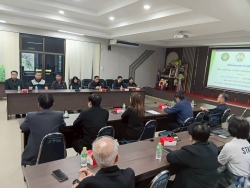 221558_0.jpg - กองการศึกษา เทศบาลตำบลสันป่าตอง จัดพิธีลงนามบันทึกข้อตกลงความร่วมมือ เรื่อง การสนับสนุนส่งเสริมการเรียนรู้และพัฒนาคุณภาพชีวิต | https://www.sanpatong.go.th