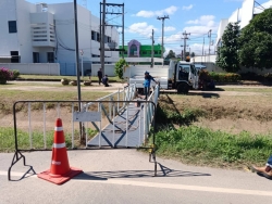 5.jpg - กองช่าง เทศบาลตำบลสันป่าตอง ดำเนินการซ่อมแซมสะพานชำรุด บริเวณหลังธนาคารกรุงไทย | https://www.sanpatong.go.th