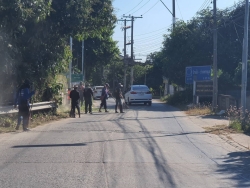 13.jpg - คณะผู้บริหารฯ พร้อมกับเจ้าหน้าที่ กองช่าง และงานป้องกันและบรรเทา เทศบาลตำบลสันป่าตอง ดำเนินการลงพื้นที่เพื่อทำความสะอาดถนน  บริเวณทางเสี่ยงอันตราย ภายในเขตเทศบาลตำบลสันป่าตอง | https://www.sanpatong.go.th