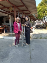 S__67141658_0.jpg - ฝ่ายแผนงานและงบประมาณได้รับความอนุเคราะห์กายอุปกรณ์และน้ำดื่มมรกต | https://www.sanpatong.go.th