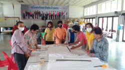 โครงการอบรมเชิงปฏิบัติการการให้ความรู้ในการป้องกันโรคติดเชื้อไวรัสโคโรนา 2019 และการจัดทำหน้ากากอนามัยเพื่อการป้องกันตนเอง ภายใต้โครงการเฝ้าระวังป้องกันโรคติดต่อ ภาพที่ 8 | https://www.sanpatong.go.th