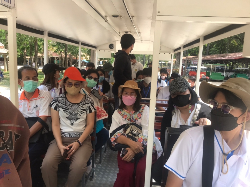 เทศบาลตำบลสันป่าตอง ได้จัดโครงการพัฒนาเด็กและเยาวชน (กิจกรรมทัศนศึกษาแหล่งเรียนรู้ประวัติศาสตร์ จังหวัดสุโขทัย) ระหว่างวันที่ 18 - 20 มีนาคม 2565 ภาพที่ 24 | https://www.sanpatong.go.th