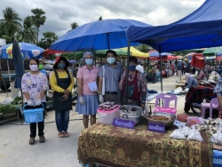 กองสาธารณสุขและสิ่งแวดล้อม ลงพื้นที่เพื่อตรวจหาสารปนเปื้อนในอาหาร ตามโครงการเฝ้าระวังความปลอดภัยด้านอาหาร  ภาพที่ 1 | https://www.sanpatong.go.th