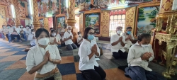 เทศบาลตำบลสันป่าตองร่วมกิจกรรมโครงการคาราวานบุญ ถวายเทียน งดเหล้าเข้าพรรษา ปี 2565 อำเภอสันป่าตอง ภาพที่ 4 | https://www.sanpatong.go.th