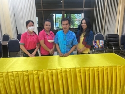 เทศบาลตำบลสันป่าตองได้จัดทำโครงการส่งเสริมอาชีพตามแนวเศรษฐกิจพอเพียง (หลักสูตร การผูกผ้าและจับจีบผ้างานพิธีการต่างๆประจำปีงบประมาณ2566)ในวันอังคารที่6 เดือนมิถุนายน พ.ศ.2566 ณ ห้องประชุมฟ้าใสเทศบาลตำบลสันป่าตอง ภาพที่ 8 | https://www.sanpatong.go.th