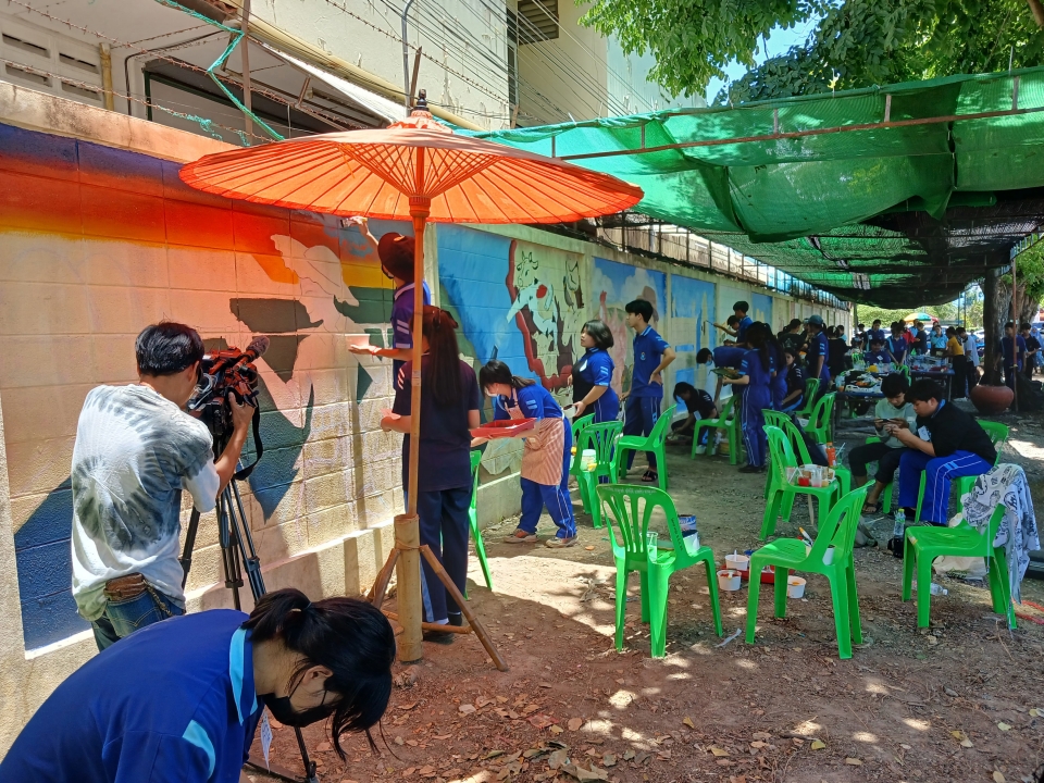 เทศบาลตำบลสันป่าตอง จัดโครงการพัฒนาเด็กและเยาวชน (กิจกรรมลานศิวิไลซ์ รุ่นใหม่สร้างเมือง) ประจำปี พ.ศ.2566 ภาพที่ 35 | https://www.sanpatong.go.th