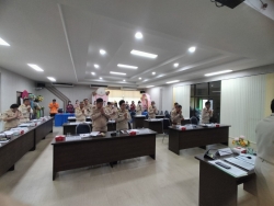 การประชุมสภาเทศบาลตำบลสันป่าตอง สมัยสามัญ สมัยที่ ๓  ครั้งที่ ๓ ประจำปี  ๒๕๖๖ วันที่  ๒๑  กันยายน  ๒๕๖๖ ภาพที่ 11 | https://www.sanpatong.go.th