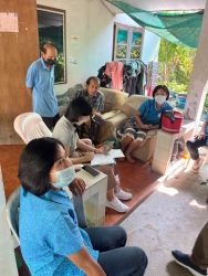 ฝ่ายแผนงานและงบประมาณ สำรวจและเก็บข้อมูล “ผู้ด้อยโอกาส” ในพื้นที่เทศบาลตำบลสันป่าตอง ภาพที่ 14 | https://www.sanpatong.go.th