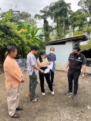 ฝ่ายแผนงานและงบประมาณ ร่วมกับพัฒนาสังคมและความมั่นคงของมนุษย์จังหวัดเชียงใหม่  ลงพื้นที่ตรวจกลุ่มผู้สูงอายุที่ขอรับการสนับสนุนงบประมาณในการปรับสภาพแวดล้อมที่อยู่อาศัยให้แก่ผู้สูงอายุ  ภาพที่ 11 | https://www.sanpatong.go.th