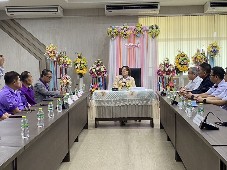 เทศบาลตำบลสันป่าตอง ต้อนรับการตรวจเยี่ยมศูนย์พัฒนาเด็กเล็กเทศบาลตำบลสันป่าตอง ของสาธารณสุขนิเทศก์ เขตสุขภาพที่ 1 (แพทย์หญิงบุญศิริ  จันศิริมงคล) ภาพที่ 15 | https://www.sanpatong.go.th