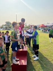เทศบาลตำบลสันป่าตอง ได้จัดโครงการส่งเสริมกีฬา และออกกำลังกายเพื่อสุขภาพ ประจำปีงบประมาณ พ.ศ.2567 ภาพที่ 32 | https://www.sanpatong.go.th