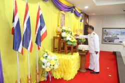 S__4857869.jpg - พิธีรับพระราชทานพระบรมฉายาลักษณ์ พระบาทสมเด็จพระเจ้าอยู่หัว และสมเด็จพระนางเจ้าฯ พระบรมราชนี | https://www.sanpatong.go.th