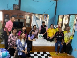 เทศบาลตำบลสันป่าตอง ลงพื้นที่มอบ เครื่องอุปโภค บริโภค และแพมเพิส ให้การช่วยเหลือผู้สูงอายุ และ ผู้พิการ ภาพที่ 11 | https://www.sanpatong.go.th