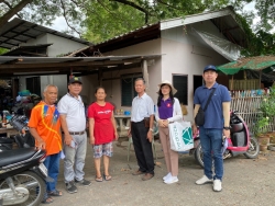 เทศบาลตำบลสันป่าตอง ลงพื้นที่ สำรวจ ช่วยเหลือ ในโครงการบ้านพอเพียงชนบท เพื่อขอรับงบประมาณในปีงบประมาณ  2568 ภาพที่ 10 | https://www.sanpatong.go.th