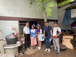 เทศบาลตำบลสันป่าตอง ลงพื้นที่ สำรวจ ช่วยเหลือ ในโครงการบ้านพอเพียงชนบท เพื่อขอรับงบประมาณในปีงบประมาณ  2568 ภาพที่ 14 | https://www.sanpatong.go.th