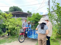 เทศบาลตำบลสันป่าตอง ลงพื้นที่สำรวจ เพื่อจัดเก็บข้อมูลในการช่วยเหลือ ผู้ด้อยโอกาสทางสังคม ในเขตเทศบาลตำบลสันป่าตอง  จำนวน 7 ราย ภาพที่ 12 | https://www.sanpatong.go.th