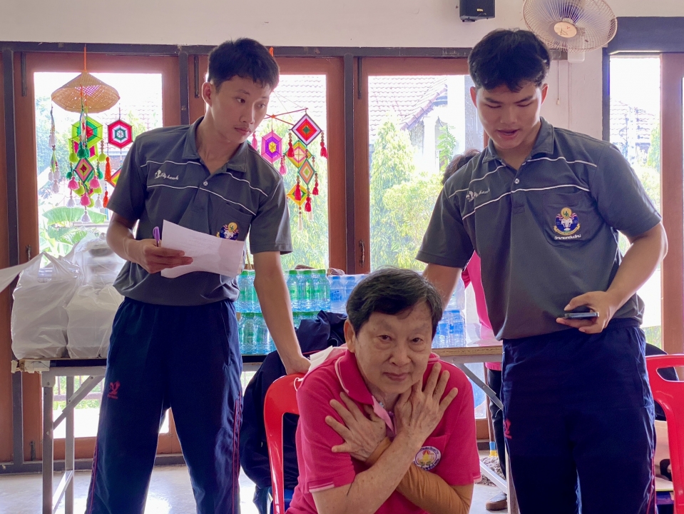 โรงเรียนผู้สูงอายุเทศบาลตำบลสันป่าตองได้เข้าร่วมโครงการพลศึกษาและกีฬากับการพัฒนาเด็ก เยาวชน และประชาชนในชุมชนให้มีสุขภาวะที่ดี โดยคณะศึกษาศาสตร์ มหาวิทยาลัยการกีฬาแห่งชาติ วิทยาเขตเชียงใหม่ ภาพที่ 21 | https://www.sanpatong.go.th