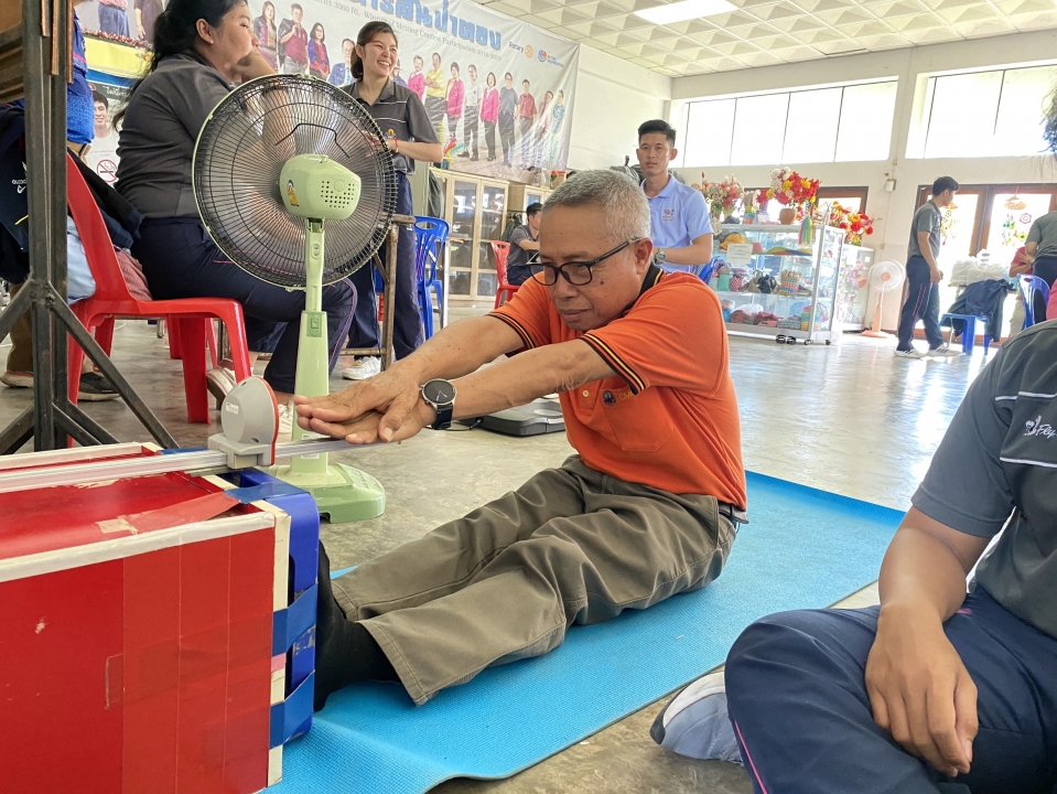 โรงเรียนผู้สูงอายุเทศบาลตำบลสันป่าตองได้เข้าร่วมโครงการพลศึกษาและกีฬากับการพัฒนาเด็ก เยาวชน และประชาชนในชุมชนให้มีสุขภาวะที่ดี โดยคณะศึกษาศาสตร์ มหาวิทยาลัยการกีฬาแห่งชาติ วิทยาเขตเชียงใหม่ ภาพที่ 34 | https://www.sanpatong.go.th