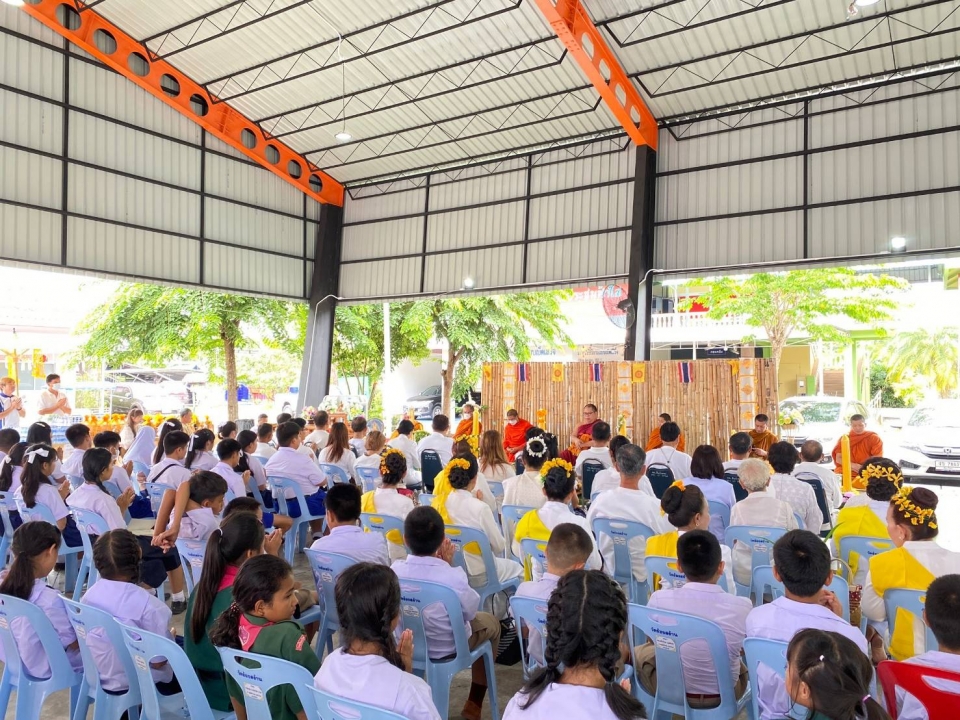 เทศบาลตำบลสันป่าตอง ได้จัดโครงการส่งเสริมทำนุบำรุงศาสนา ถวายเทียนพรรษา ประจำปีงบประมาณ พ.ศ.2567 ภาพที่ 20 | https://www.sanpatong.go.th