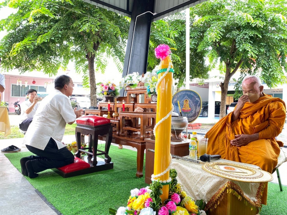 เทศบาลตำบลสันป่าตอง ได้จัดโครงการส่งเสริมทำนุบำรุงศาสนา ถวายเทียนพรรษา ประจำปีงบประมาณ พ.ศ.2567 ภาพที่ 22 | https://www.sanpatong.go.th