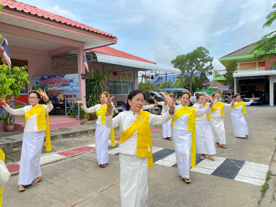 เทศบาลตำบลสันป่าตอง ได้จัดโครงการส่งเสริมทำนุบำรุงศาสนา ถวายเทียนพรรษา ประจำปีงบประมาณ พ.ศ.2567 ภาพที่ 26 | https://www.sanpatong.go.th