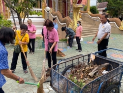 เทศบาลตำบลสันป่าตอง ได้ร่วมจัดกิจกรรม "รวมพลังสร้างสัปปายะสู่วัดด้วยวิถี 5ส (Big Cleaning Day)" ภาพที่ 13 | https://www.sanpatong.go.th
