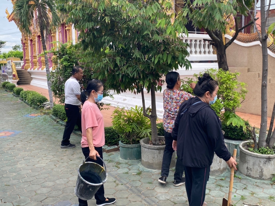 เทศบาลตำบลสันป่าตอง ได้ร่วมจัดกิจกรรม "รวมพลังสร้างสัปปายะสู่วัดด้วยวิถี 5ส (Big Cleaning Day)" ภาพที่ 23 | https://www.sanpatong.go.th