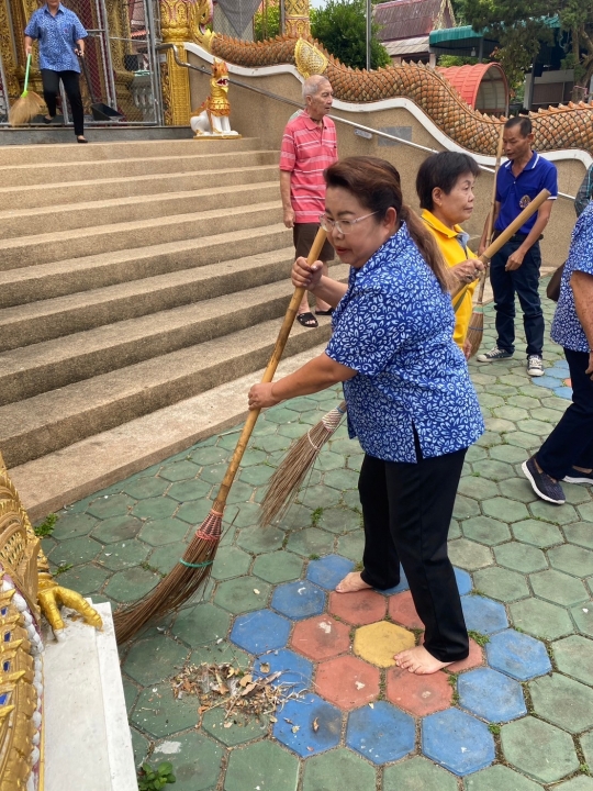 เทศบาลตำบลสันป่าตอง ได้ร่วมจัดกิจกรรม "รวมพลังสร้างสัปปายะสู่วัดด้วยวิถี 5ส (Big Cleaning Day)" ภาพที่ 28 | https://www.sanpatong.go.th