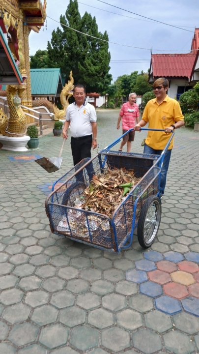 เทศบาลตำบลสันป่าตอง ได้ร่วมจัดกิจกรรม "รวมพลังสร้างสัปปายะสู่วัดด้วยวิถี 5ส (Big Cleaning Day)" ภาพที่ 40 | https://www.sanpatong.go.th