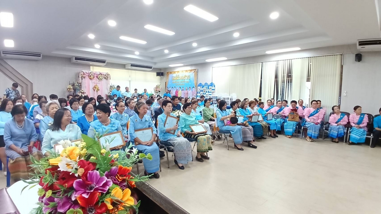 เทศบาลตำบลสันป่าตอง ได้จัดโครงการพ่อแม่ตัวอย่าง (กิจกรรมแม่ตัวอย่าง)ประจำปีงบประมาณ พ.ศ.2567 ภาพที่ 14 | https://www.sanpatong.go.th