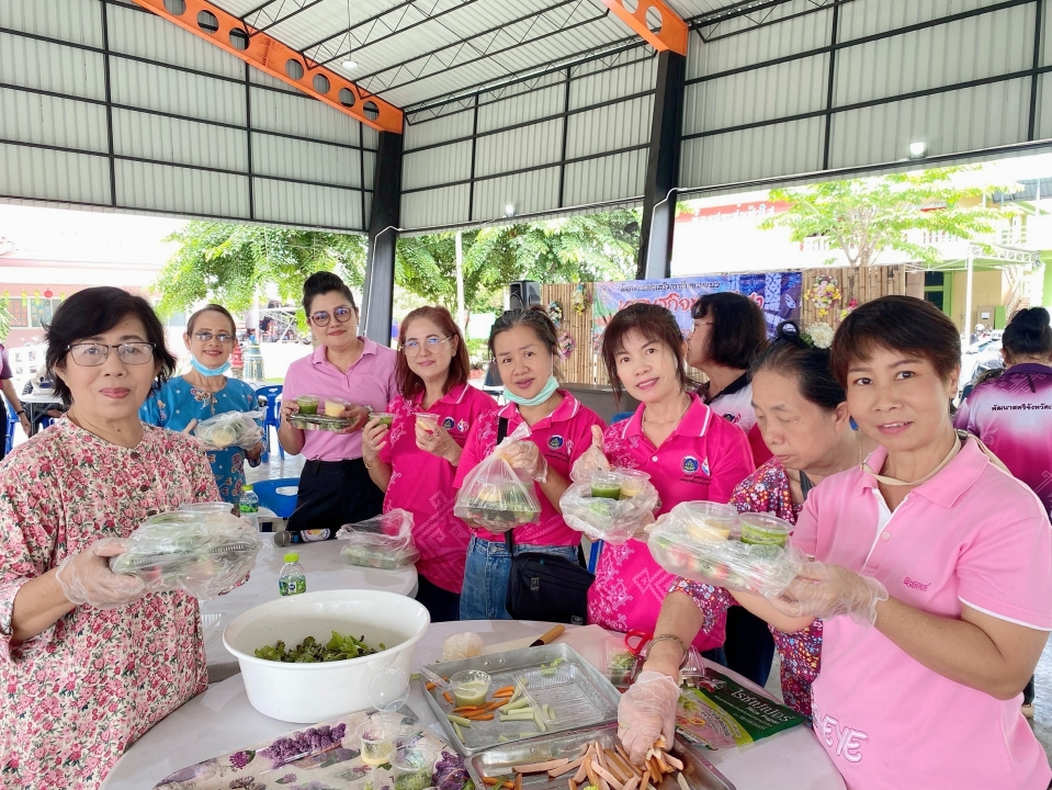 โครงการส่งเสริมอาชีพตามแนวเศรษฐกิจพอเพียง 2567 ภาพที่ 47 | https://www.sanpatong.go.th