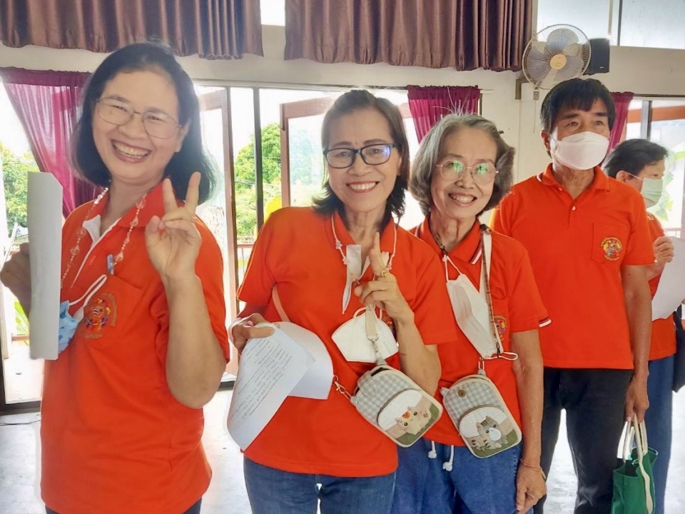 โครงการ “กิ๋นดี ฟันดี ม่วนใจ๋”  โรงเรียนผู้สูงอายุเทศบาลตำบลสันป่าตอง  ภาพที่ 35 | https://www.sanpatong.go.th