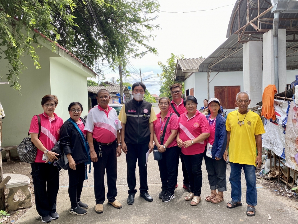 เทศบาลตำบลสันป่าตอง ร่วมกับ สำนักงานพัฒนาสังคมและความมั่นคงของมนุษย์ จ.เชียงใหม่ มอบเงิน ช่วยเหลือ และแพมเพิส ให้แก่ผู้สูงอายุ ผู้พิการ และกลุ่มเปราะบางทางสังคม ในเขตพื้นที่เทศบาลฯ จำนวน 5 ราย ภาพที่ 47 | https://www.sanpatong.go.th