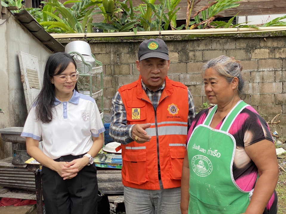  เทศบาลตำบลสันป่าตอง สำรวจเพื่อทำการปรับปรุงและซ่อมแซมบ้าน ให้แก่นาง ผ่องพรรณ์ ชัยลังกา ภาพที่ 15 | https://www.sanpatong.go.th