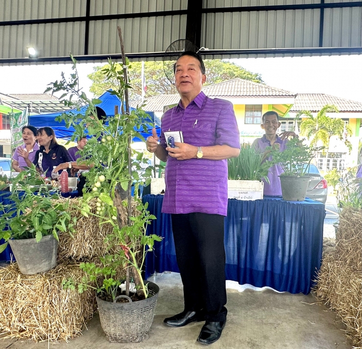 เทศบาลตำบลสันป่าตอง ได้ดำเนินการจัดกิจกรรมโครงการอนุรักษ์พันธุกรรมพืชอันเนื่องมาจากพระราชดำริฯ ภาพที่ 79 | https://www.sanpatong.go.th