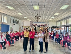 25.jpg - เทศบาลตำบลสันป่าตอง ได้จัดโครงการส่งเสริมกิจกรรมผู้สูงอายุ ประจำปี 2568  | https://www.sanpatong.go.th
