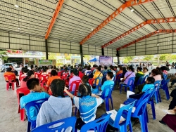 เทศบาลสันป่าตองได้จัดโครงการส่งเสริมอาชีพตามแนวทางเศรษฐกิจพอเพียง (เพาะเห็ดโคนน้อยในตะกร้า) ภาพที่ 13 | https://www.sanpatong.go.th