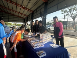 เทศบาลสันป่าตองได้จัดโครงการส่งเสริมอาชีพตามแนวทางเศรษฐกิจพอเพียง (เพาะเห็ดโคนน้อยในตะกร้า) ภาพที่ 2 | https://www.sanpatong.go.th