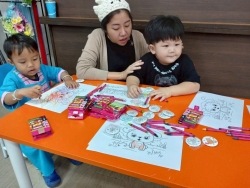 โครงการเรียนรู้สู่โลกกว้าง อนุบาลวัยใส(กิจกรรมสร้างสรรค์วันวิชาการ) ภาพที่ 27 | https://www.sanpatong.go.th