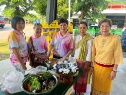 เทศบาลตำบลสันป่าตอง ร่วมกับ กองทุนเพื่อความเสมอภาคทางการศึกษา (กสศ.) จัดทำโครงการส่งเสริมการเรียนรู้และพัฒนาทักษะอาชีพของชุมชนเทศบาลตำบลสันป่าตองสู่การพัฒนาอย่างยั่งยืน ภาพที่ 18 | https://www.sanpatong.go.th