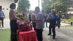 S__9371671.jpg - ร่วมพิธีรดน้ำดำหัวนายอำเภอสันป่าตอง สืบสานประเพณีสงกรานต์ 2568 | https://www.sanpatong.go.th