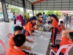 158650_0.jpg - เทศบาลตำลสันป่าตองจัดโครงการส่งเสริมการเรียนรู้ตาอัธยาศัยให้กับประชาชนในเขตเทศบาลตำบลสันป่าตอง ครัั้ง ที่ 3 | https://www.sanpatong.go.th