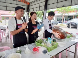158651_0.jpg - เทศบาลตำลสันป่าตองจัดโครงการส่งเสริมการเรียนรู้ตาอัธยาศัยให้กับประชาชนในเขตเทศบาลตำบลสันป่าตอง ครัั้ง ที่ 3 | https://www.sanpatong.go.th