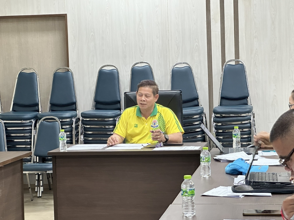 เทศบาลตำบลสันป่าตองได้ประชุมพิจารณาการจัดทำร่างเทศบัญญัติงบประมาณรายจ่าย ประจำปี 2569 ( ครั้งที่ 1 /2568) ภาพที่ 7 | https://www.sanpatong.go.th
