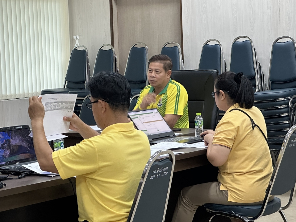 เทศบาลตำบลสันป่าตองได้ประชุมพิจารณาการจัดทำร่างเทศบัญญัติงบประมาณรายจ่าย ประจำปี 2569 ( ครั้งที่ 1 /2568) ภาพที่ 9 | https://www.sanpatong.go.th