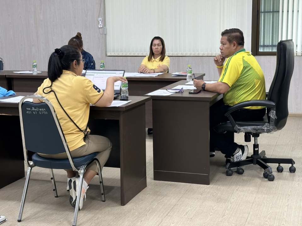 เทศบาลตำบลสันป่าตองได้ประชุมพิจารณาการจัดทำร่างเทศบัญญัติงบประมาณรายจ่าย ประจำปี 2569 ( ครั้งที่ 1 /2568) ภาพที่ 13 | https://www.sanpatong.go.th